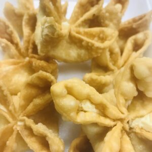 Fried Cheese Wontons (8)